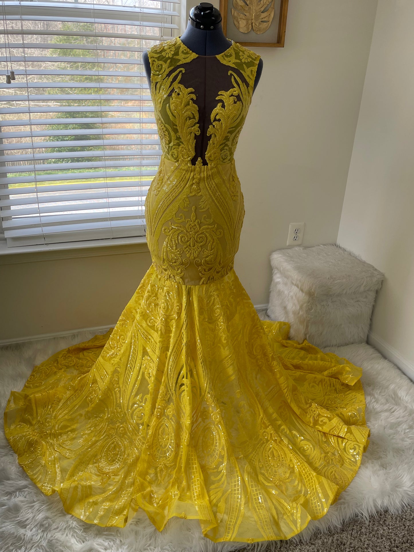 GLAM-LOLA