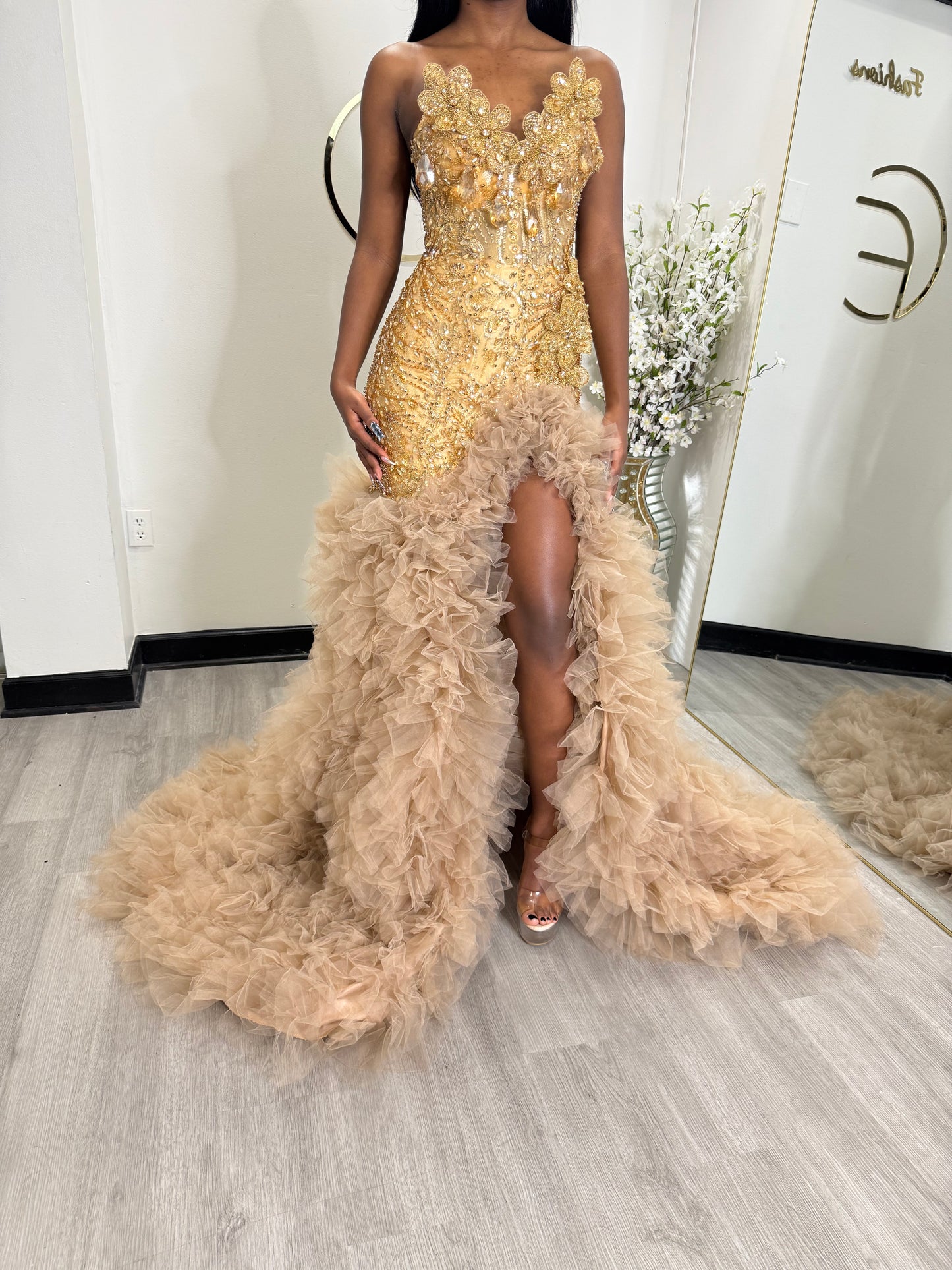 ROXY PROM 1