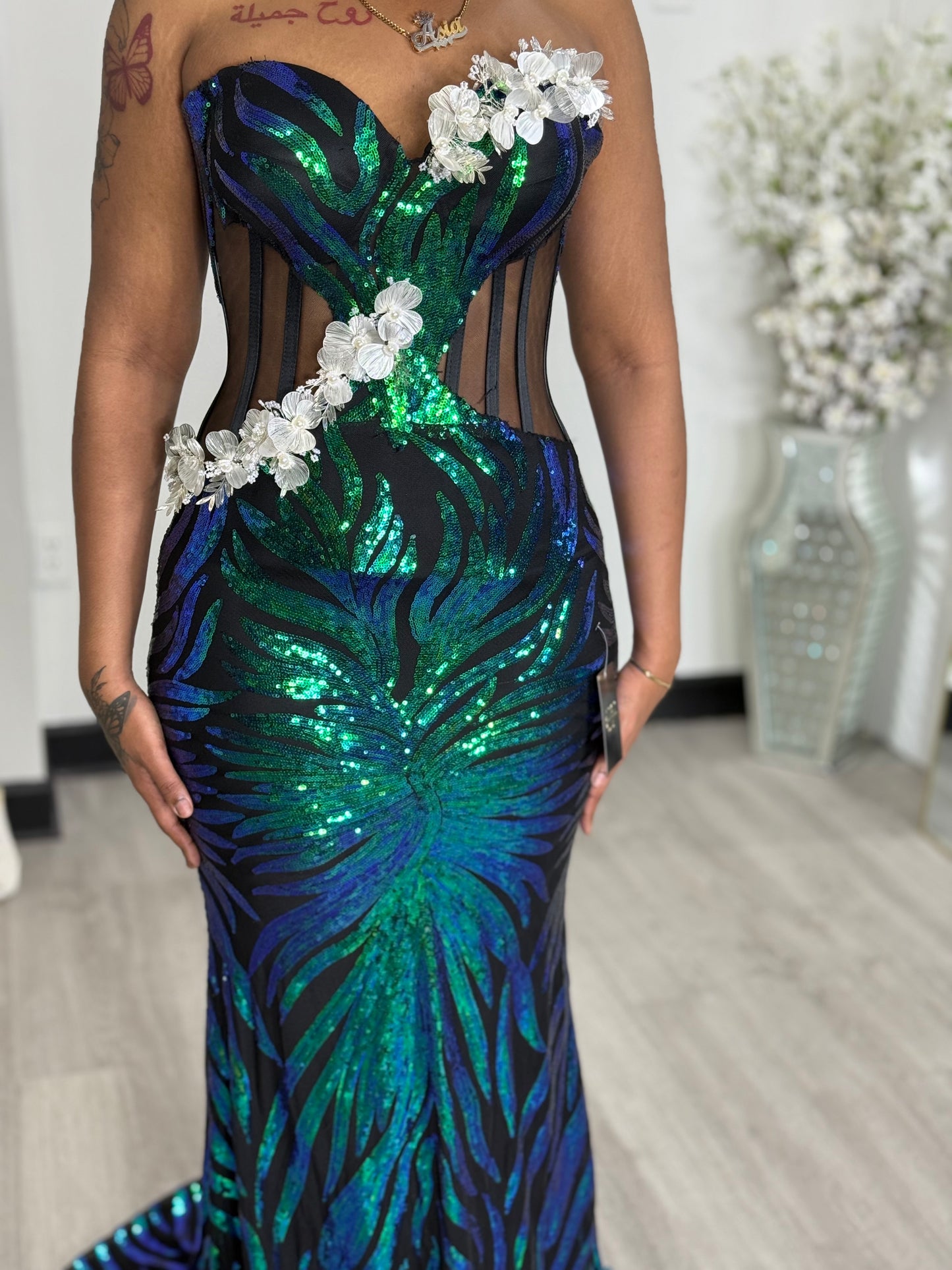 ROXY PROM 10
