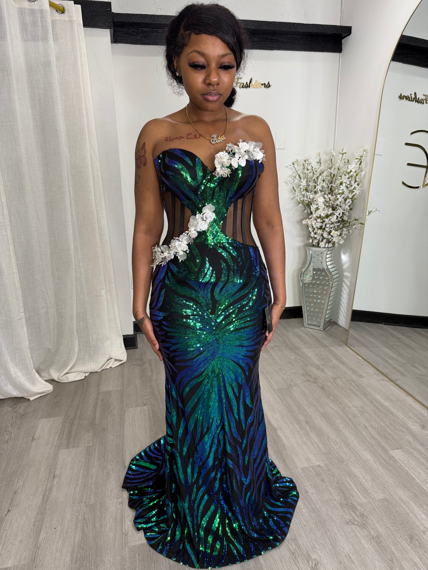 ROXY PROM 10